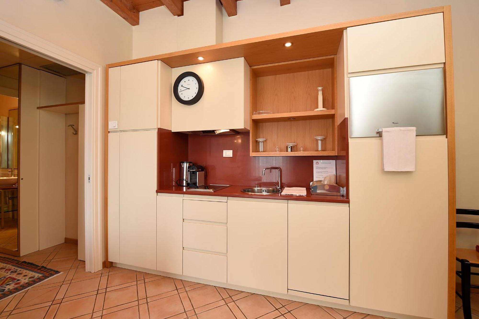 Ascanio Sforza - Suites & Apartments Μιλάνο Δωμάτιο φωτογραφία