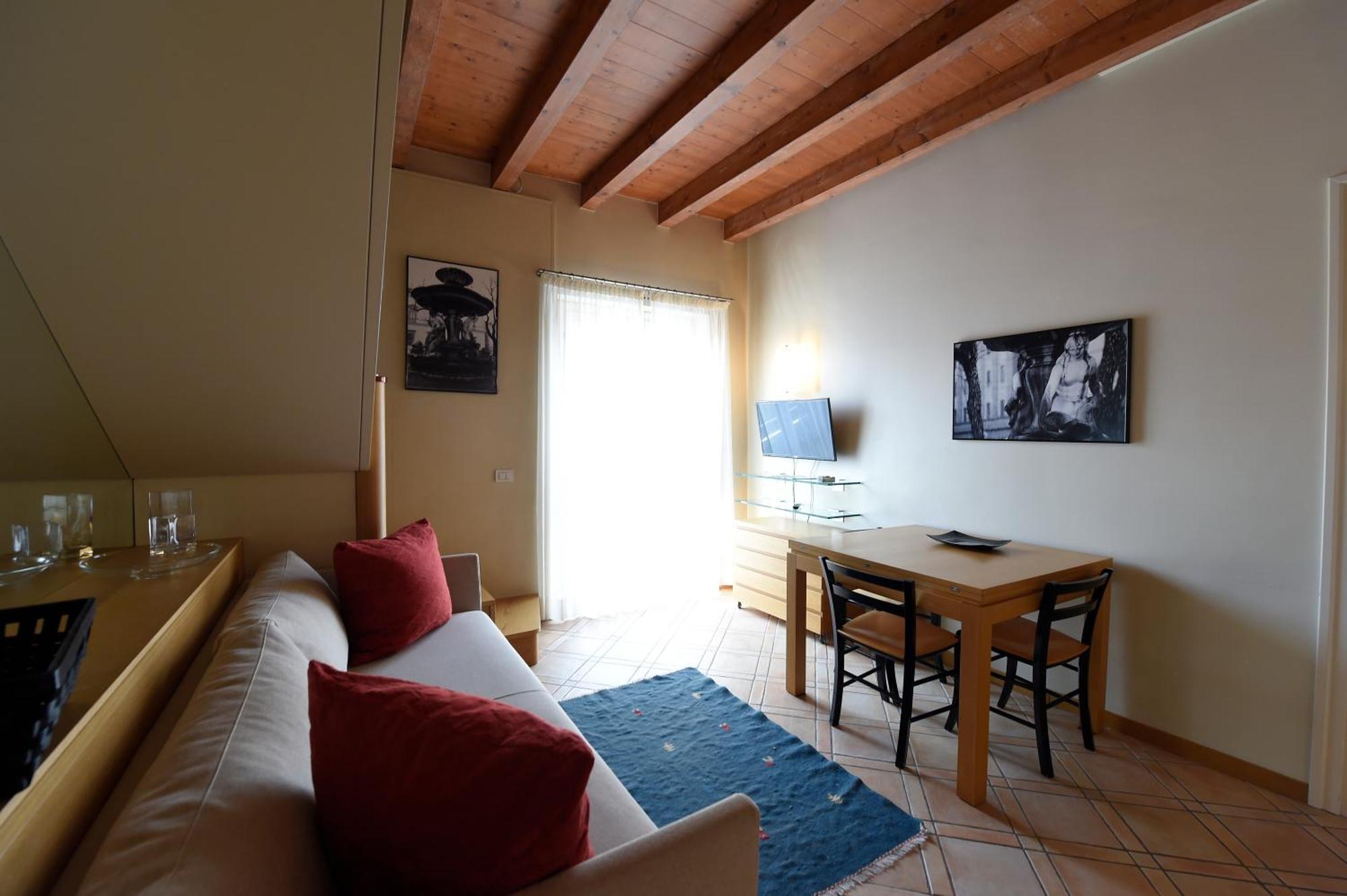 Ascanio Sforza - Suites & Apartments Μιλάνο Δωμάτιο φωτογραφία